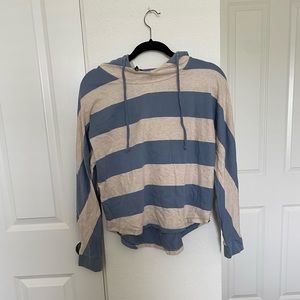 O’Neil sweat shirt